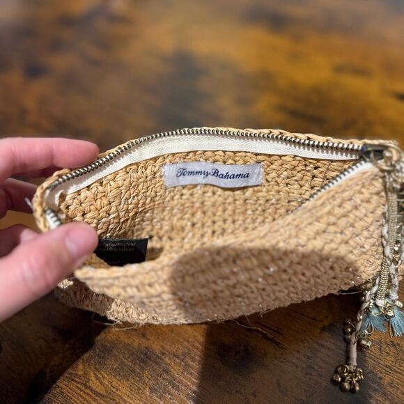 Tommy Bahama raffia clutch purse EUC - Picture 6 of 8